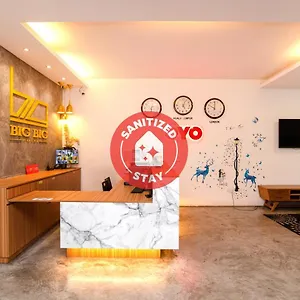 Hotel Oyo 89355 Big Big, Johor Bahru