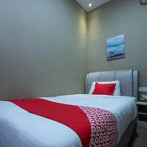 Hotel Oyo 90231 By The Park Plt, Johor Bahru