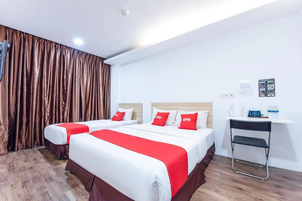 Oyo 90403 North City Hotel Johor Bahru 2*,