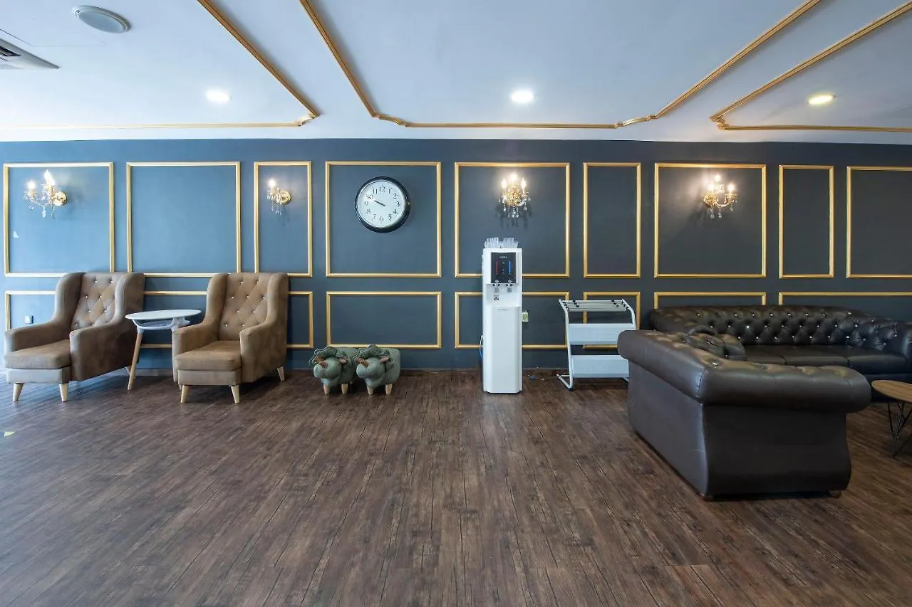 Oyo 90403 North City Hotel Johor Bahru