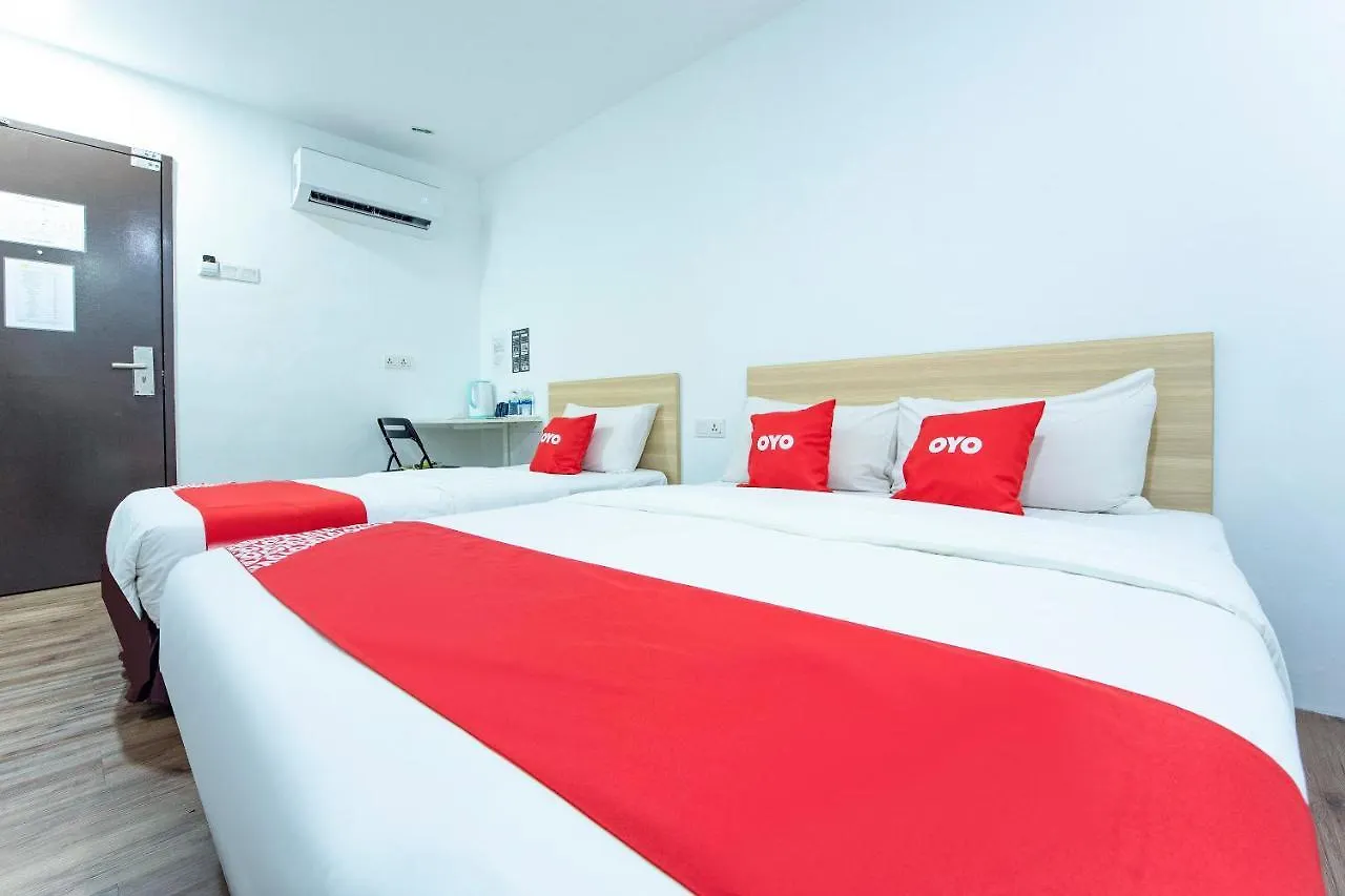 Oyo 90403 North City Hotel Johor Bahru 2*,  Malaysia